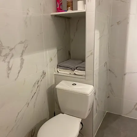 Appartement Dans Avec Piscine